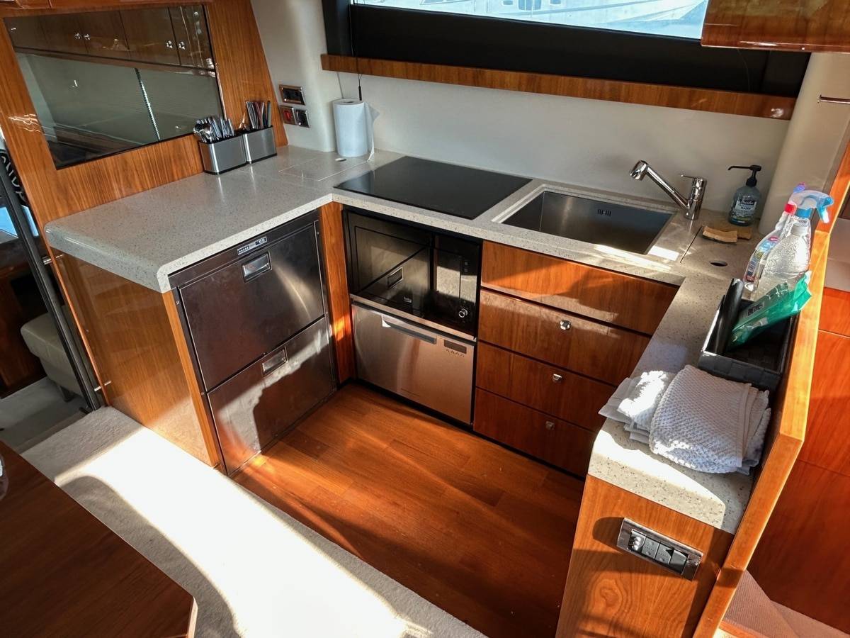 Fairline 55