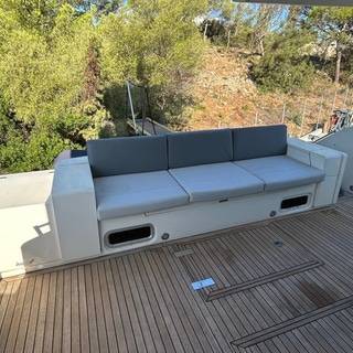 Boat image 13