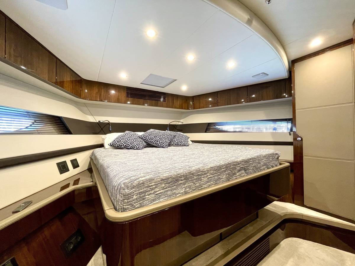 Fairline 65 GTO