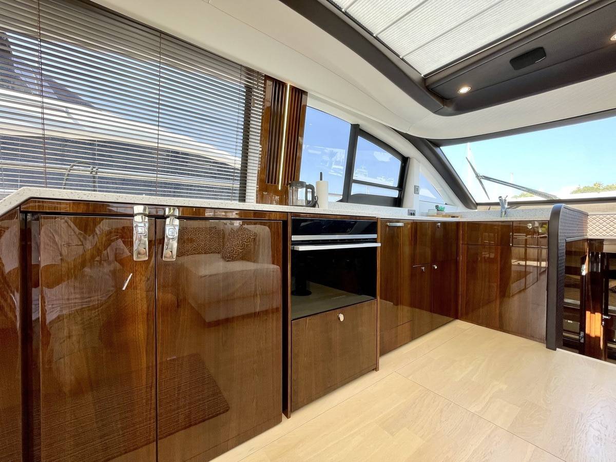 Fairline 65 GTO