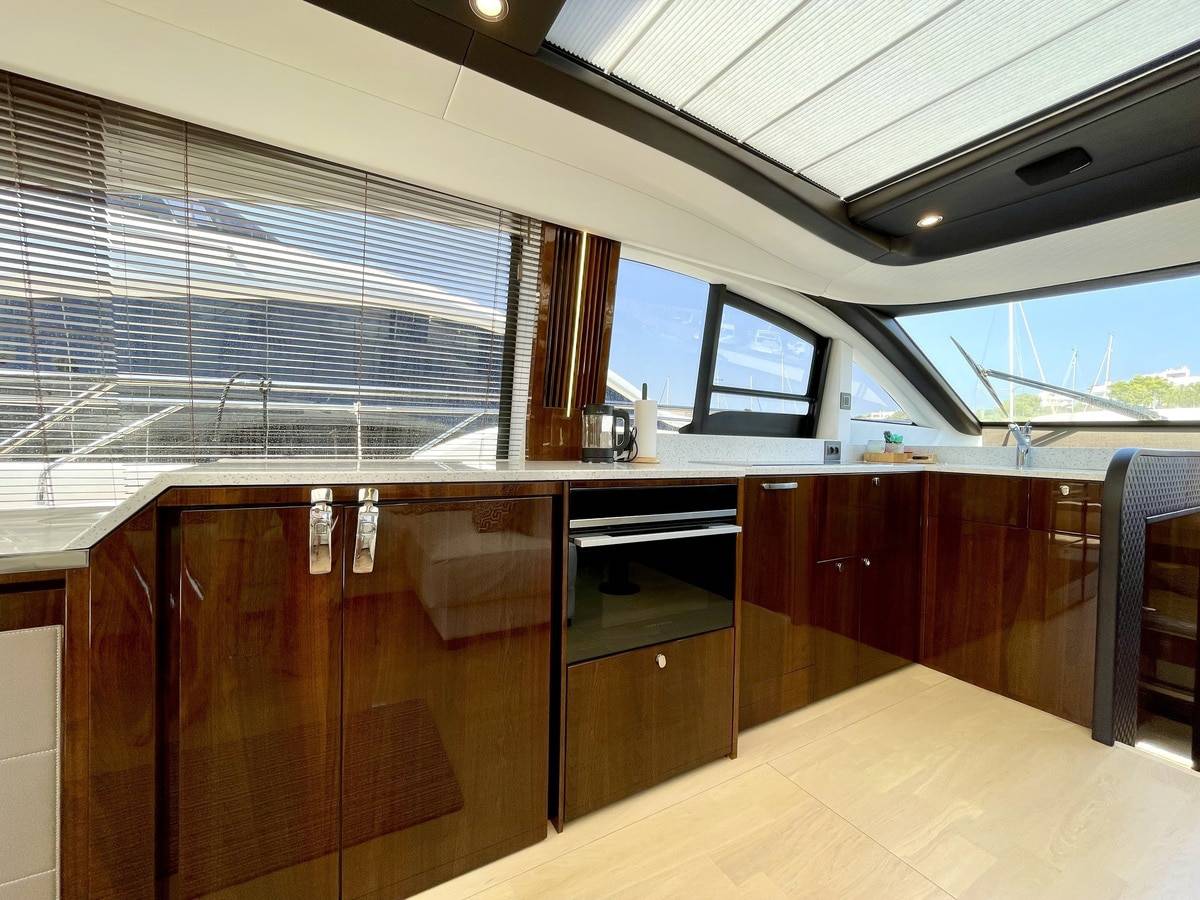Fairline 65 GTO