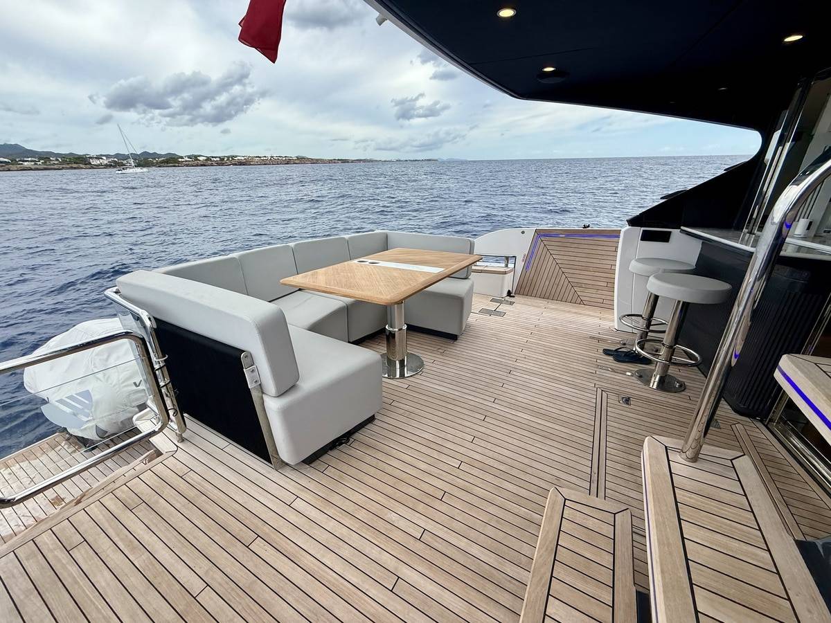 Fairline 58