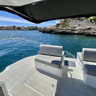 Boat image 10