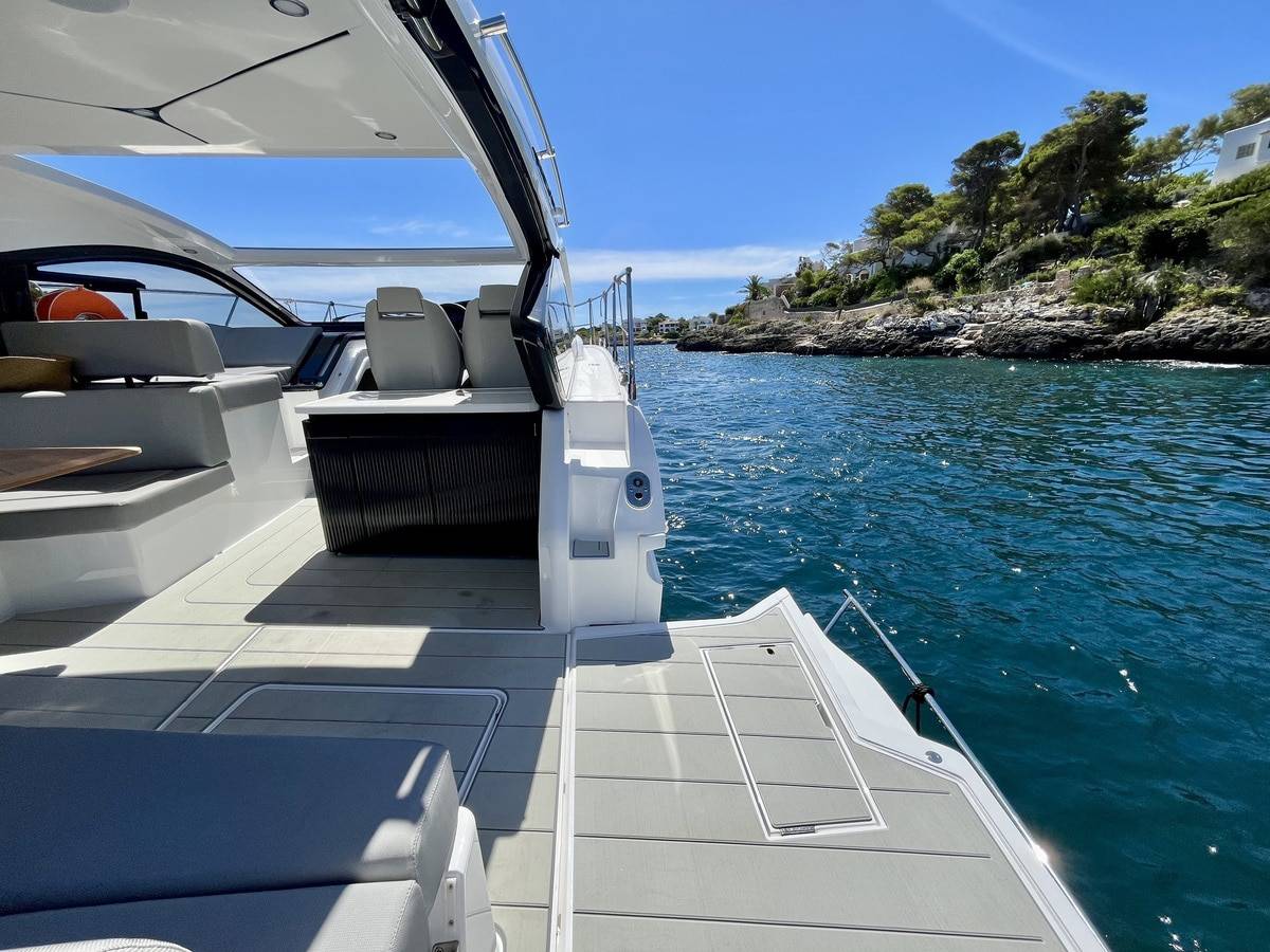 Fairline 40