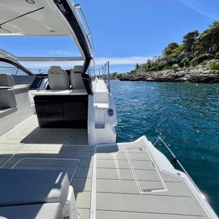 Boat image 14