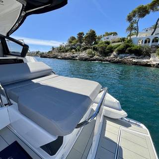 Boat image 9