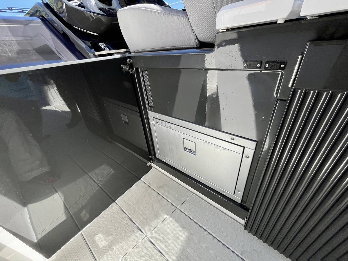 Fairline 40