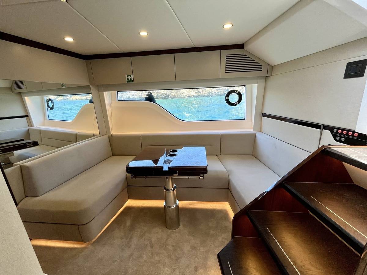 Fairline 40