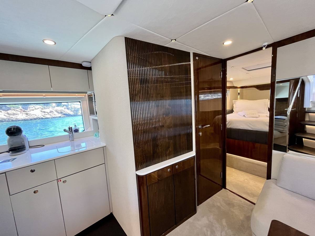 Fairline 40