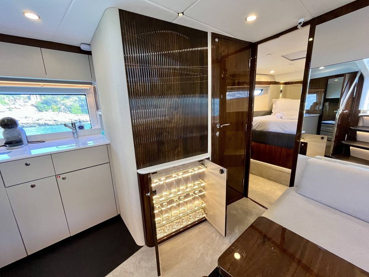 Fairline 40