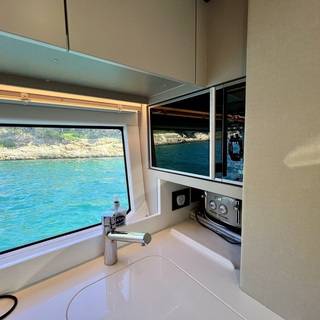 Boat image 28