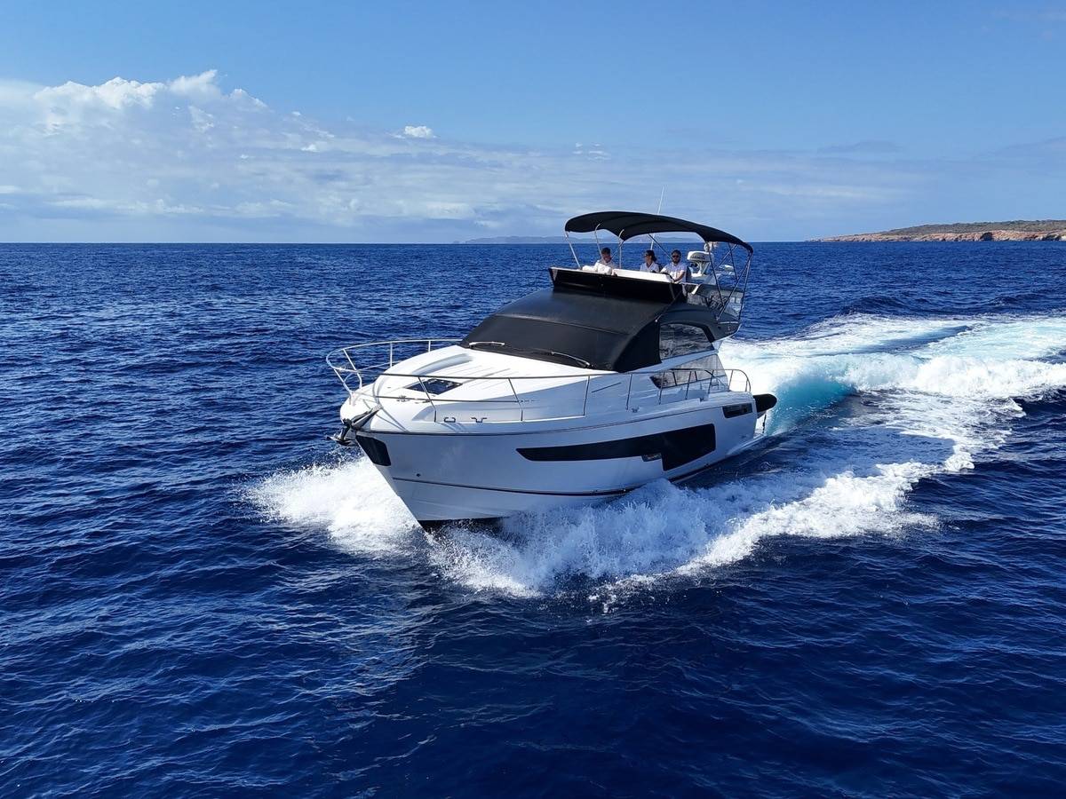 Fairline 50