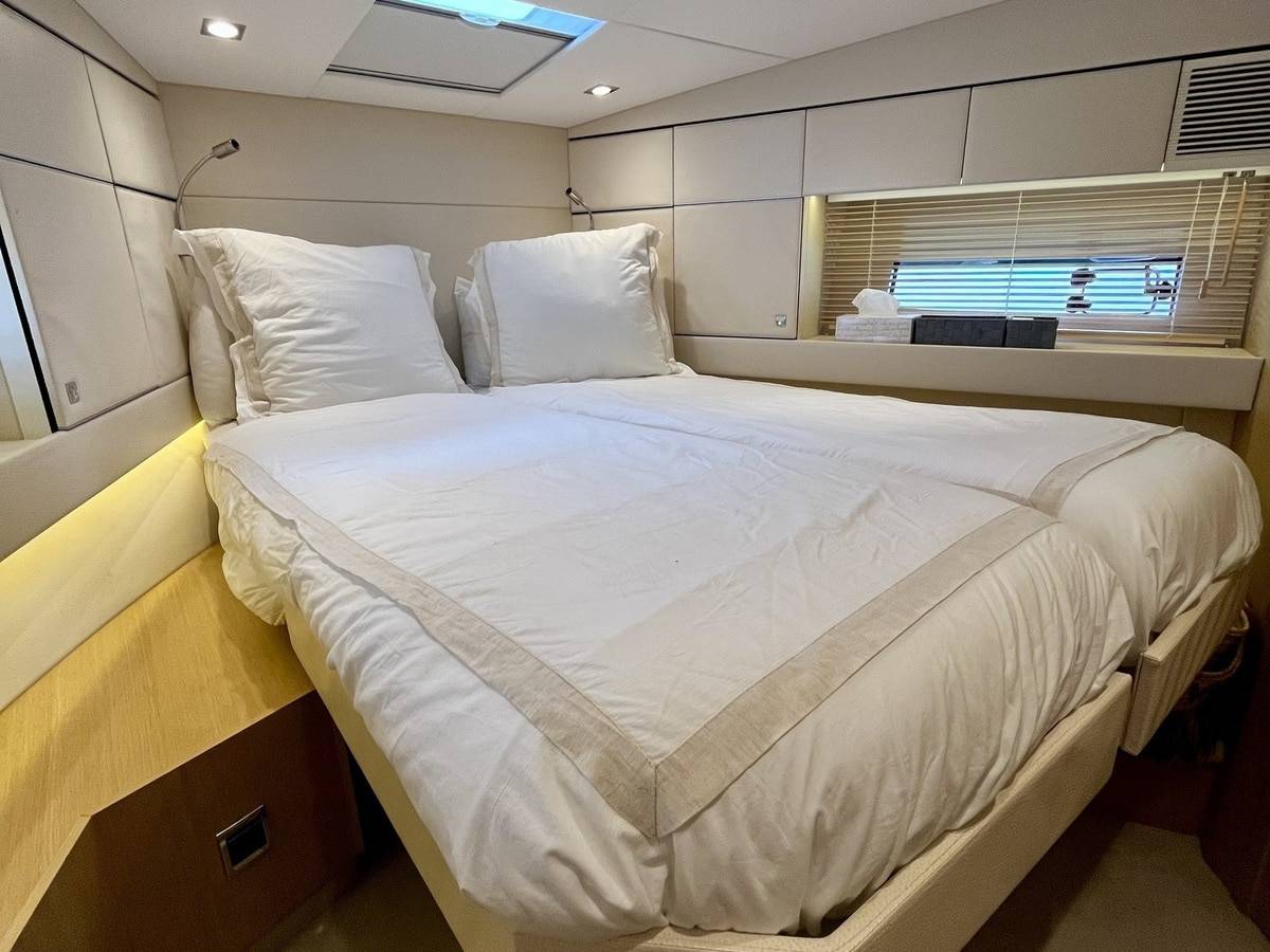 Fairline 48 Open