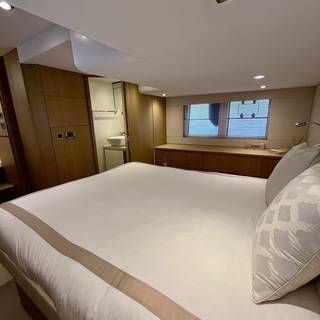 Boat image 27